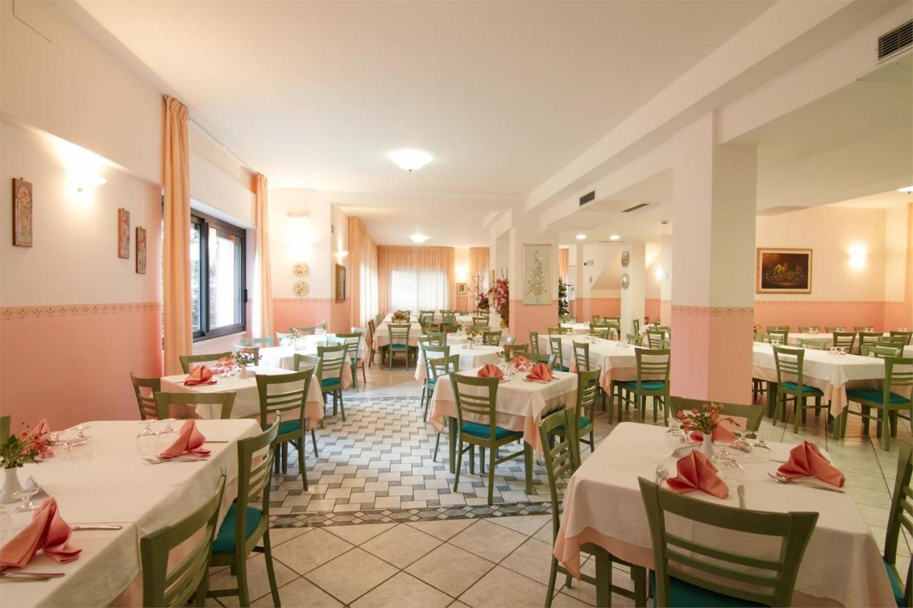 Hotel San Francesco San Giovanni Rotondo Exterior photo